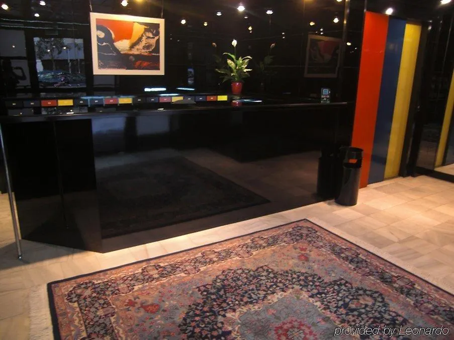 Apartamentos Descartes برشلونة 0*,  إسبانيا