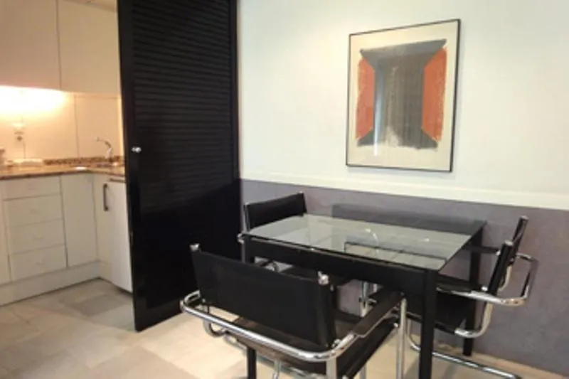 شقة Apartamentos Descartes برشلونة إسبانيا