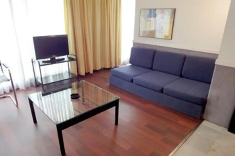 Apartamentos Descartes برشلونة