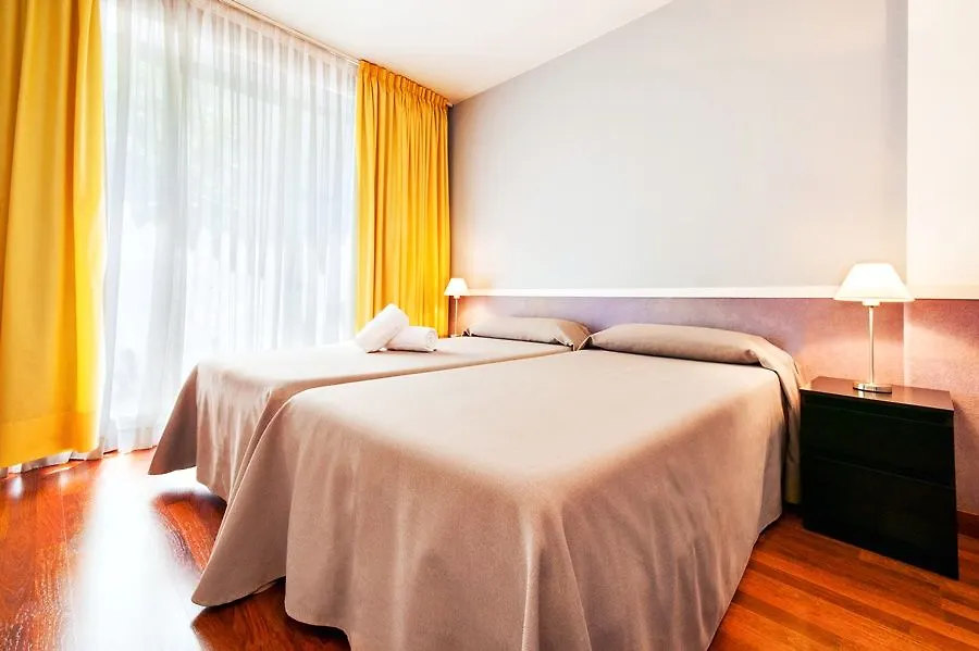 Apartamentos Descartes برشلونة شقة