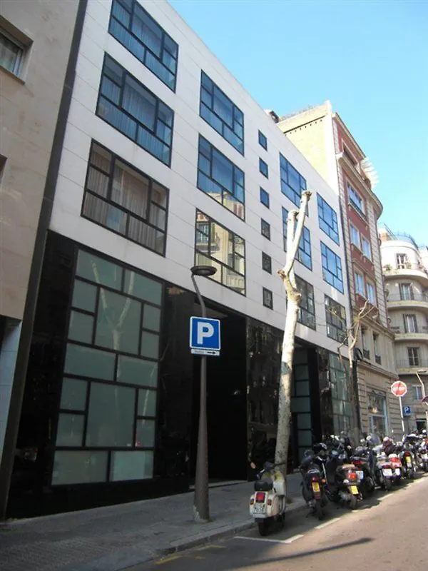Apartamentos Descartes برشلونة شقة