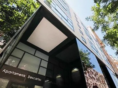 Apartamentos Descartes برشلونة شقة